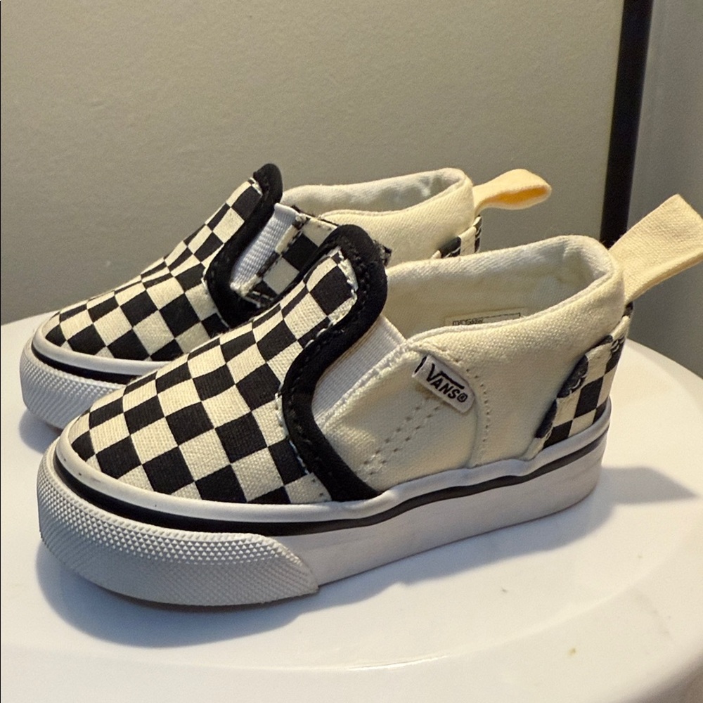 New Vans Kids Black and Cream Checkered Slip-On Sneakers